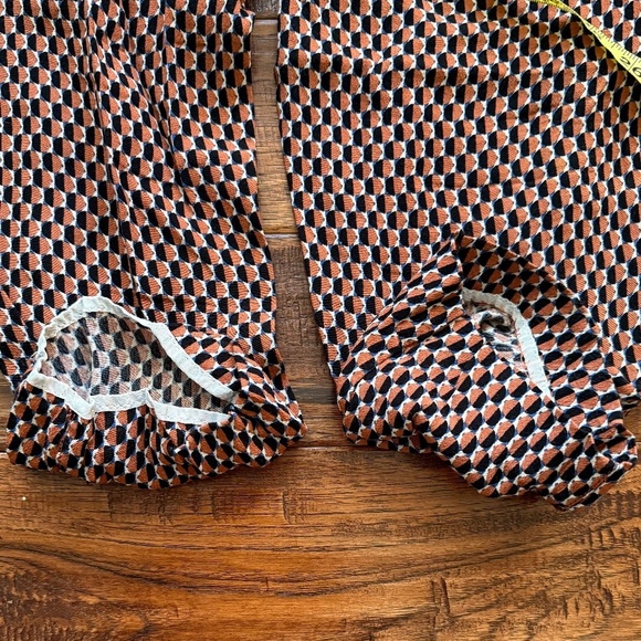Anthropologie Ett Twa Geometric Ruffled Geometric Print Jogger Pants, Size Small - Picture 10 of 11